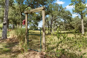 11773 Newberg Rd, Cat Spring, TX 78933 - Photo 29