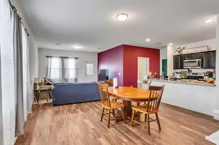 1001 Banyon Tree Ln, Brookshire, TX 77423 - Photo 5
