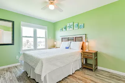 7312 Seawall Boulevard #209, Galveston, TX 77551 - Photo 5