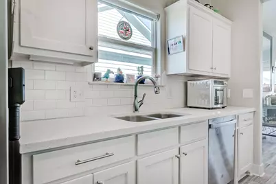 3292 Hidden Gold, Crystal Beach, TX 77650 - Photo 13