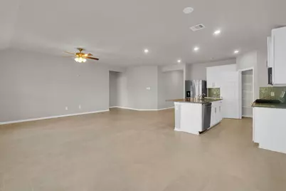 2421 Bear Creek, Rosharon, TX 77583 - Photo 15