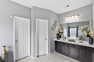 15010 Timberson Ridge Ln, Houston, TX 77090 - Photo 21