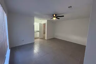 17058 Gleneagle Dr S, Conroe, TX 77385 - Photo 9