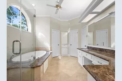 7 Wellesley Drive, Conroe, TX 77304 - Photo 15