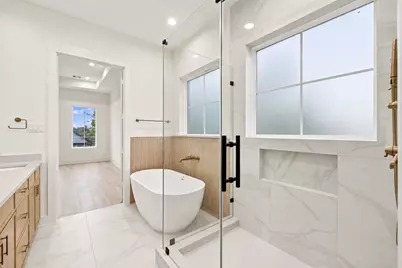 1109 E 24th Street, Houston, TX 77009 - Photo 13