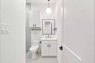 1109 E 24th St, Houston, TX 77009 - Photo 21
