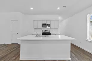 538 Belle Spgs Ln, Conroe, TX 77301 - Photo 11