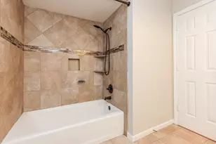 31106 Alice Ln, Tomball, TX 77375 - Photo 17