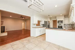 31106 Alice Ln, Tomball, TX 77375 - Photo 9
