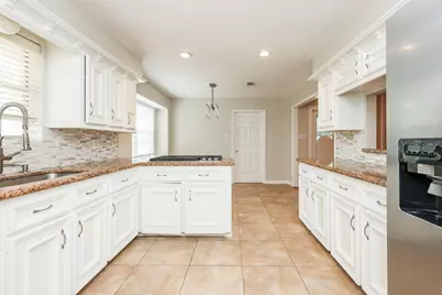 31106 Alice Lane, Tomball, TX 77375 - Photo 5