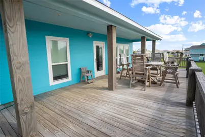 2340 Martinique, Crystal Beach, TX 77650 - Photo 13