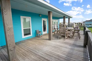2340 Martinique, Crystal Beach, TX 77650 - Photo 13