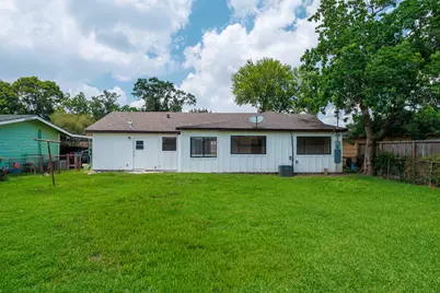 5618 Southbrook Street, Houston, TX 77033 - Photo 29