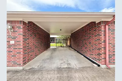 210-C Clearview Avenue, Friendswood, TX 77546 - Photo 25