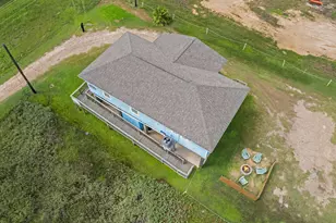 818 Surf Dr, Surfside Beach, TX 77541 - Photo 5