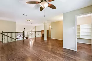 16910 Cottonwood Way, Houston, TX 77059 - Photo 27