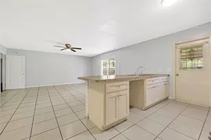 10318 Kittrell St, Houston, TX 77034 - Photo 7