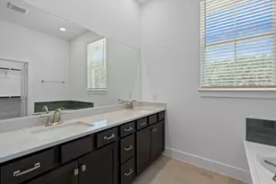 516 Red Cascade Trl, Willis, TX 77318 - Photo 21