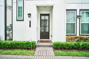 2802 Grand Fountains Dr, Houston, TX 77054 - Photo 1