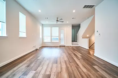 2802 Grand Fountains Drive #C, Houston, TX 77054 - Photo 13