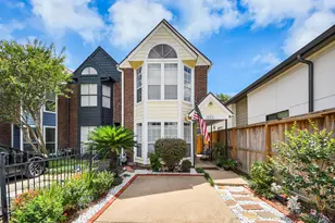 926 Rutland St, Houston, TX 77008 - Photo 1