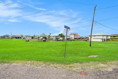 106 Jolly Boat Lane, Freeport, TX 77541 - Photo 5