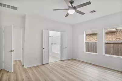 10511 Kings River Drive, Rosharon, TX 77583 - Photo 11