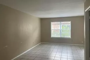 9303 Hammerly Blvd, Houston, TX 77080 - Photo 11