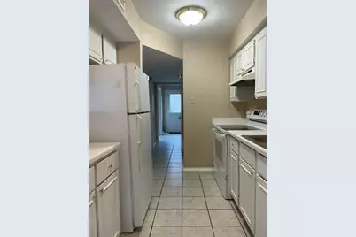 9303 Hammerly Boulevard #1004, Houston, TX 77080 - Photo 9