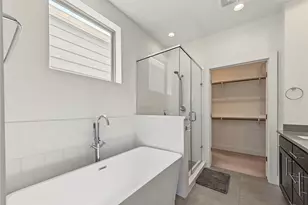 2208 McGowen St, Houston, TX 77004 - Photo 25