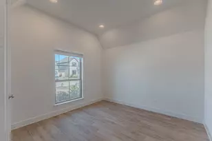 1151 Beals Crk St, Conroe, TX 77304 - Photo 5