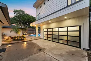 5511 Queensloch Dr, Houston, TX 77096 - Photo 25