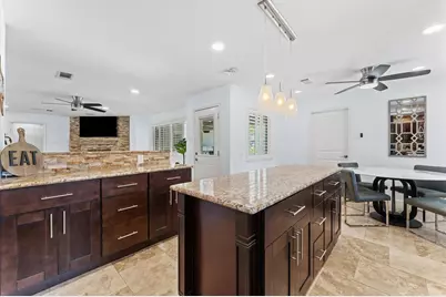 5511 Queensloch Drive, Houston, TX 77096 - Photo 11