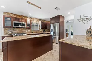 5511 Queensloch Dr, Houston, TX 77096 - Photo 9