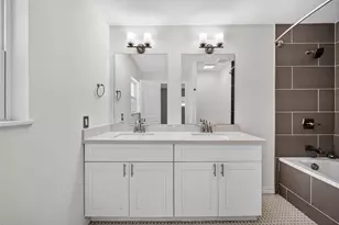 11107 Cedarhurst Dr, Houston, TX 77096 - Photo 23