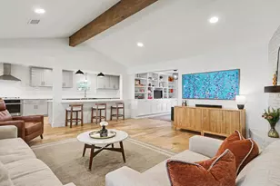 10718 Longmont Dr, Houston, TX 77042 - Photo 3