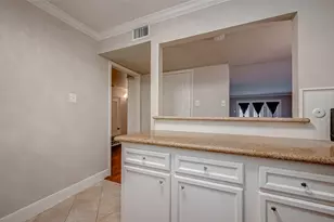 12967 Trail Hollow Dr, Houston, TX 77079 - Photo 15