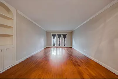 12967 Trail Hollow Drive #2967, Houston, TX 77079 - Photo 9