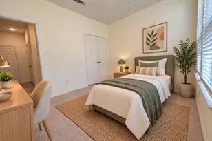 8620 Hollyoaks Creek Ln, Houston, TX 77063 - Photo 19
