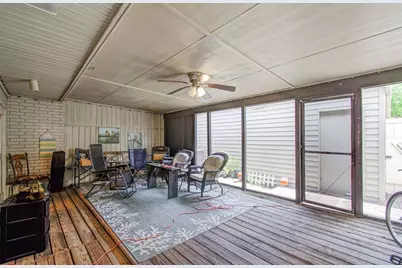 74 Cayenne Common, Lake Jackson, TX 77566 - Photo 33