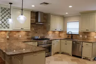 11419 Landsdowne Dr, Houston, TX 77035 - Photo 1