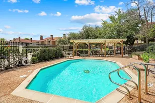 1880 White Oak Dr, Houston, TX 77009 - Photo 19