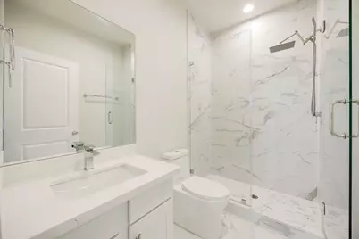 6302 Chelsea Falls Lane, Houston, TX 77008 - Photo 5