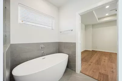 6302 Chelsea Falls Lane, Houston, TX 77008 - Photo 19