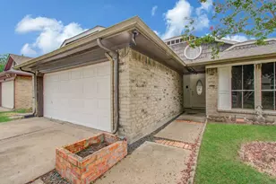 6823 Puerta Vista Ln, Houston, TX 77083 - Photo 3