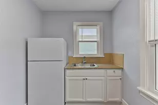 909 28th St, Galveston, TX 77550 - Photo 23