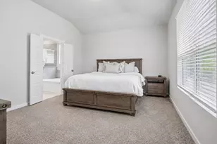 18099 Martin Pines Dr, Conroe, TX 77316 - Photo 9