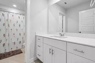 18099 Martin Pines Dr, Conroe, TX 77316 - Photo 15