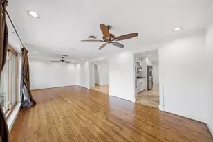 6427 Waltway Dr, Houston, TX 77008 - Photo 5