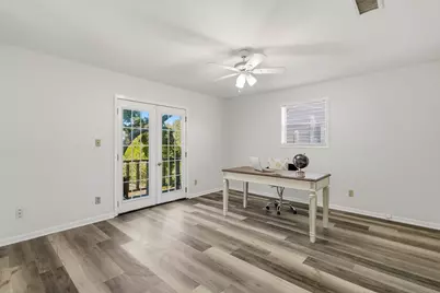 1306 20th Street, Huntsville, TX 77340 - Photo 25